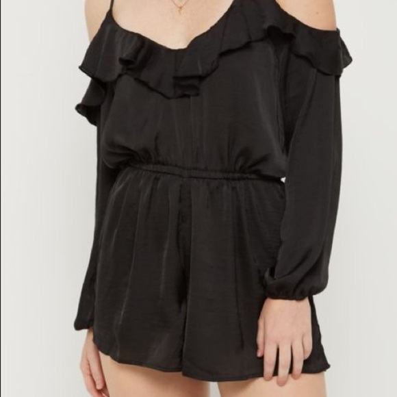 New Ruffle Black Silky Romper Jumpsuit Chic - Picture 1 of 6
